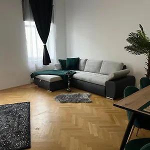 Anna Luxury Apartman