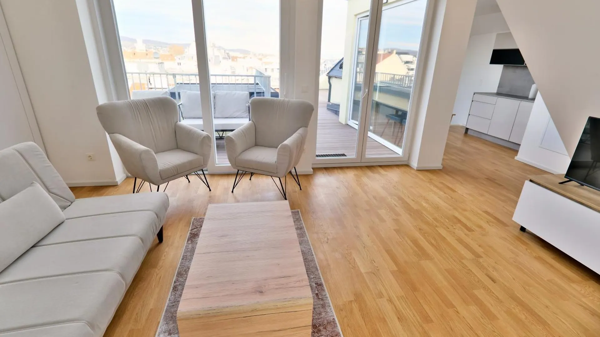 Vienna Lotus Apartments