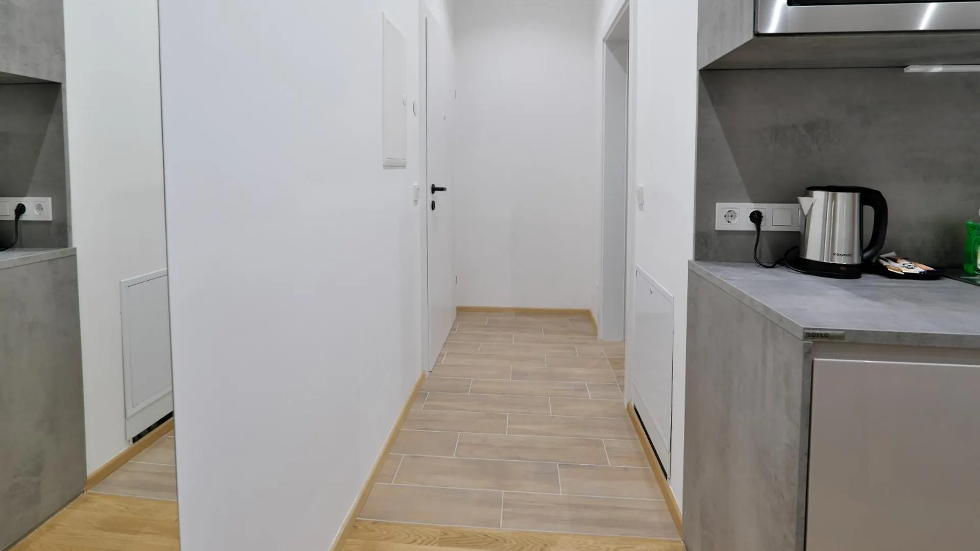Vienna Lotus Apartments