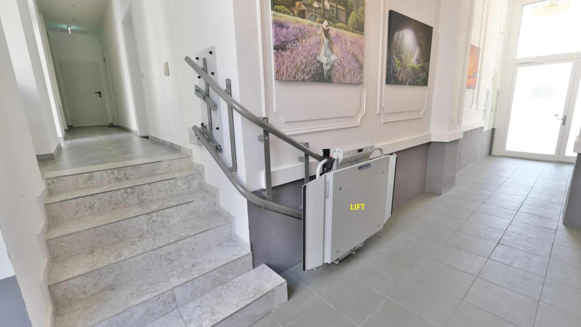 Vienna Lotus Apartments